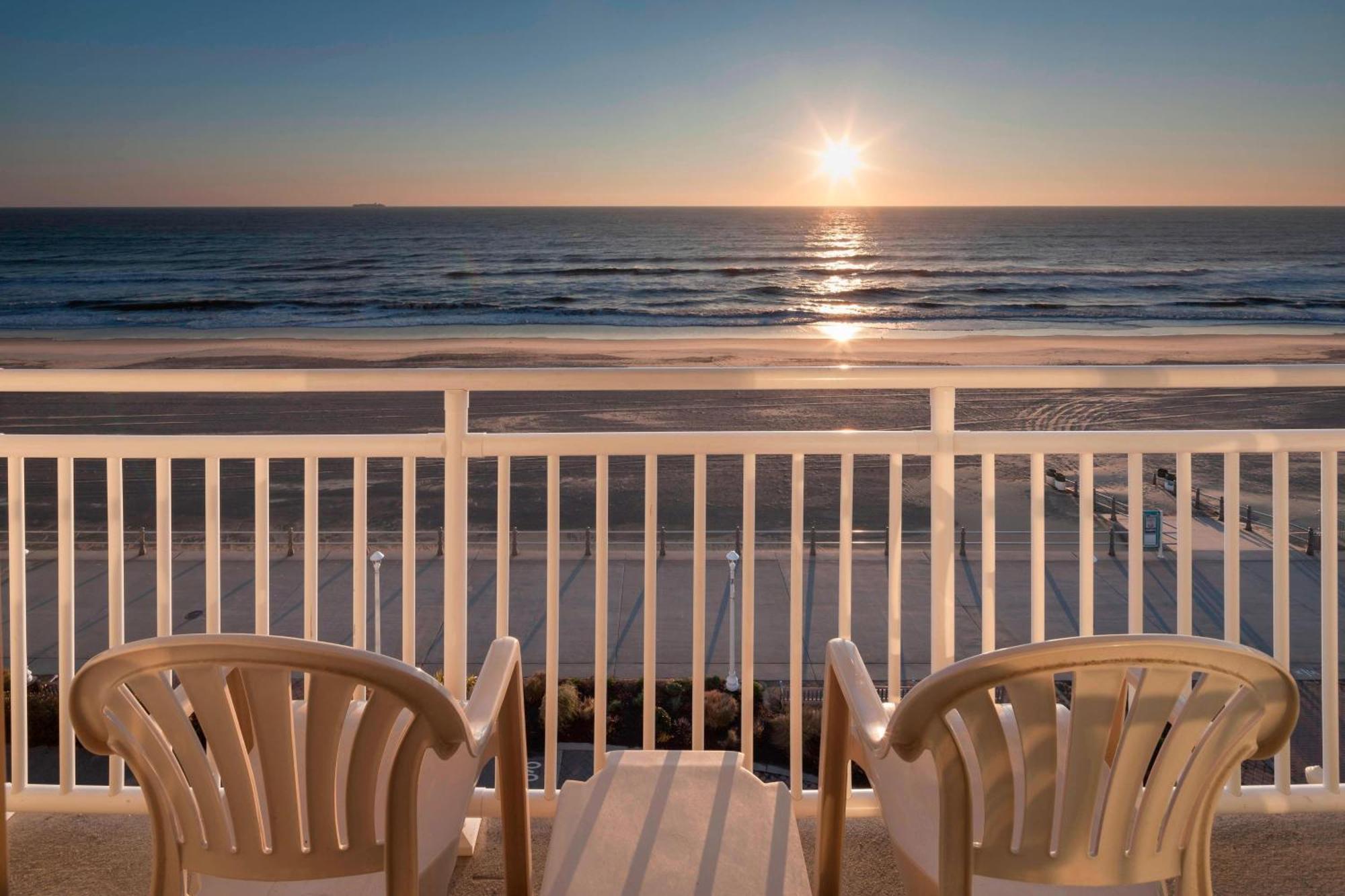 Hotel Courtyard Virginia Beach Oceanfront / North 37Th Street Exteriér fotografie